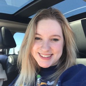 Meet your Posher, Julia